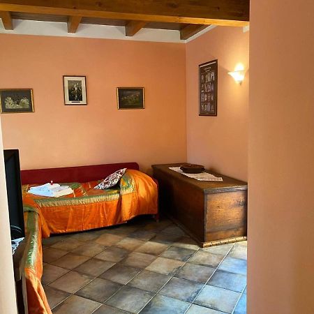 Borgo Delle Panie Panzió Careggine Kültér fotó