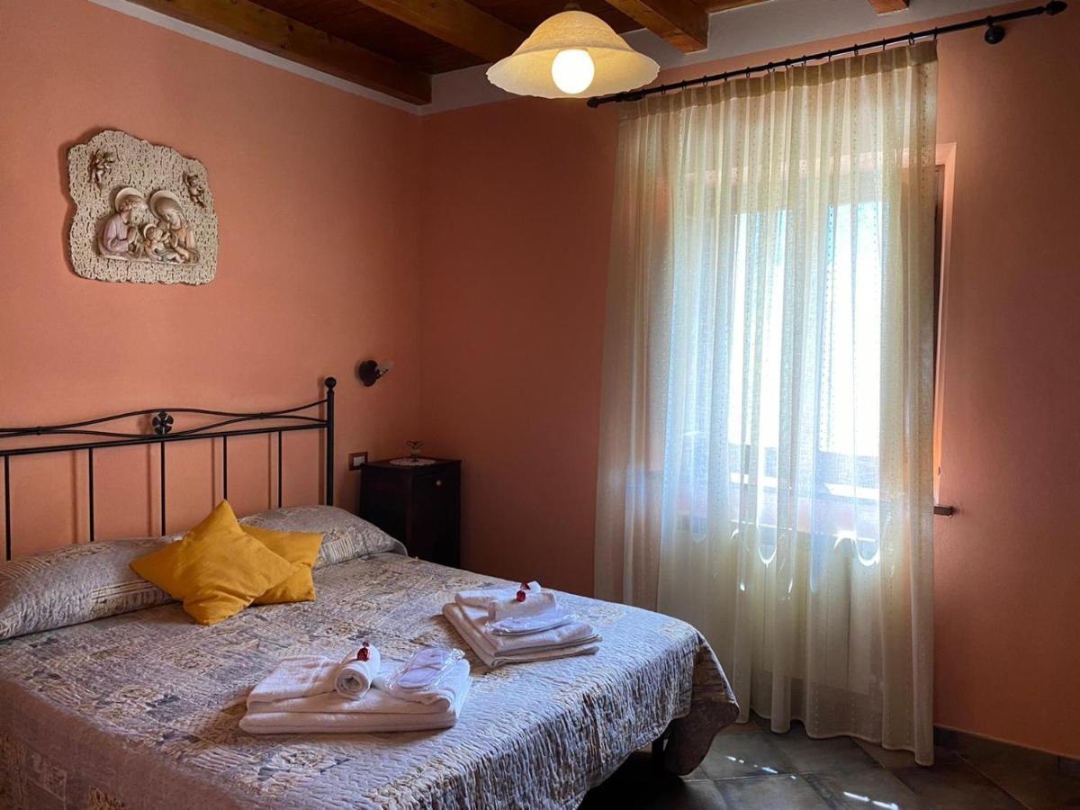 Borgo Delle Panie Panzió Careggine Kültér fotó