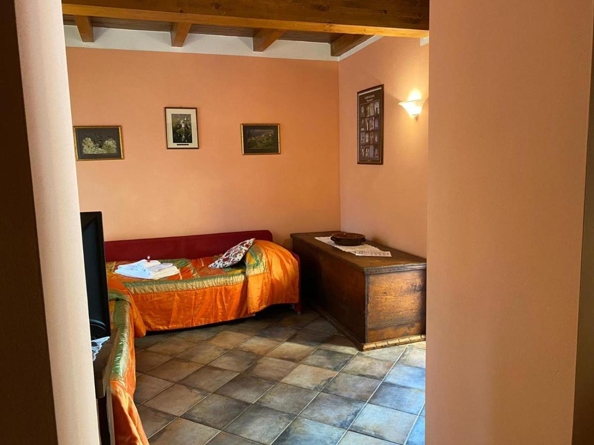 Borgo Delle Panie Panzió Careggine Kültér fotó