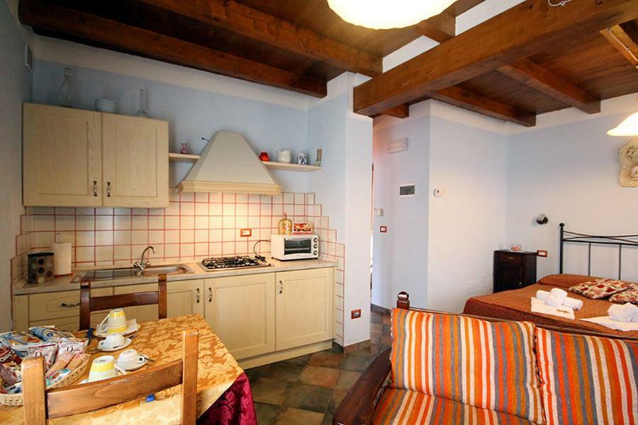 Borgo Delle Panie Panzió Careggine Kültér fotó