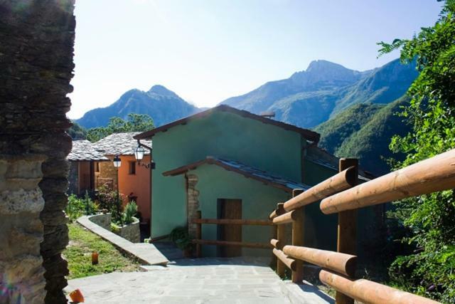 Borgo Delle Panie Panzió Careggine Kültér fotó
