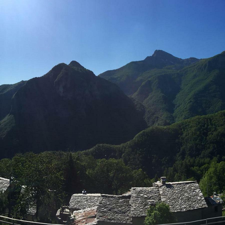 Borgo Delle Panie Panzió Careggine Kültér fotó